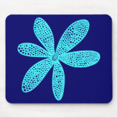 Hübsche Blume - Eisblau auf Navy Blue Mousepad (Vorne)