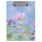 Hübsche Blumen in den empfindlichen Farben Klemmbrett (Vorderseite)