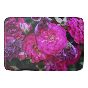 Hübsche Blumen Magenta Pink und Lila Badematte