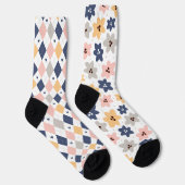 Hübsche Blüten und Raute Diamant Muster ungerade Socken (Rechts)