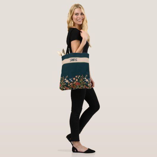 Hübsche Boho Wildblume Fun Custom Inspirivity Tasc Tasche (Am Model)