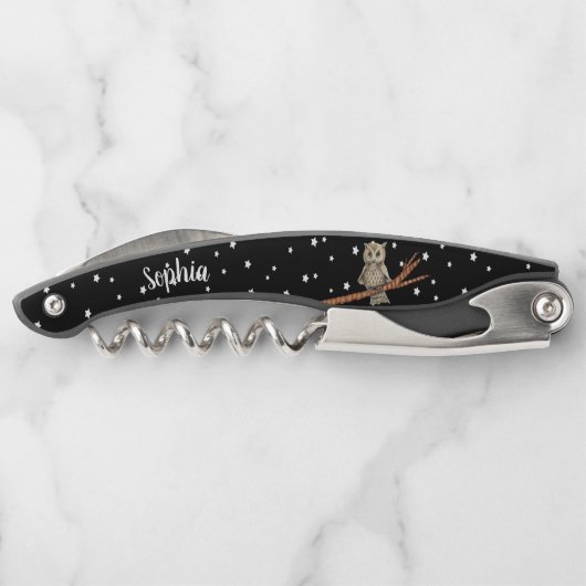 Hübsche braune Owl auf Zweig Black Sky White Stars Kellnermesser (Rückseite)
