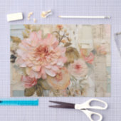 Hübsche Collage mit gemalten Blumen auf zerrissene Seidenpapier (Handwerk)