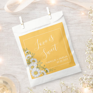 Hübsche Daffodil Yellow & White Daisies Wedding Geschenktütchen