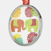 Hübsche Elefanten in der Liebe, die Stamm-Blumen Silbernes Ornament (Links)
