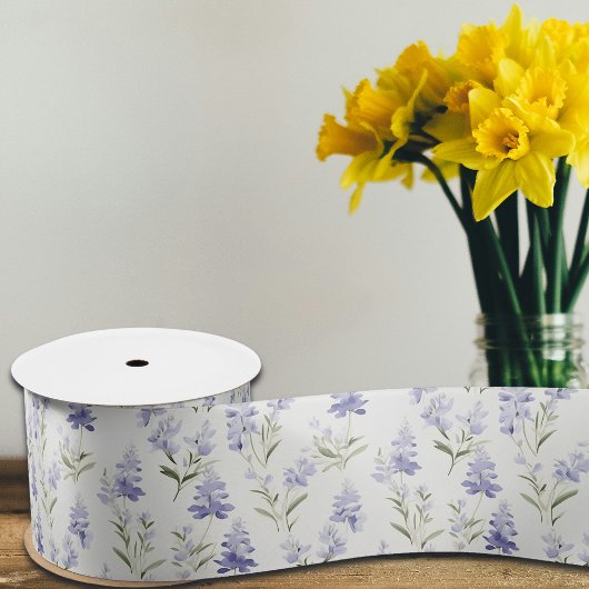 Hübsche Elegant Lilac Blume Blau und Weiß Satinband