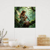 Hübsche elfenhafte Fee, die Klarinette spielt Poster (Küche)
