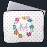 Hübsche farbige Blume Wreath Personalisiert Dotty Laptopschutzhülle<br><div class="desc">Der helle Blumenkranz umgibt Ihren Namen auf dem hübschen Laptop-Ärmel.</div>