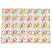 Hübsche florale Patchwork-Quilt-Geschenktasche Große Geschenktüte (Vorderseite)