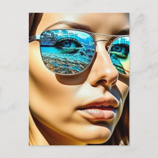 Hübsche Frau mit Reflektion der Sonnenbrille Postkarte (Vorderseite)