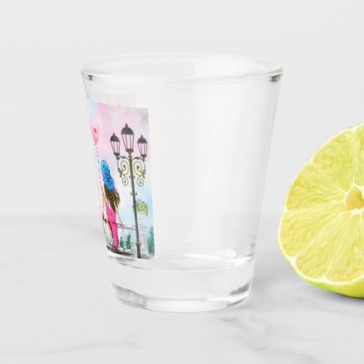 Hübsche Frau und Rosa Herzballon - I Liebe Paris Schnapsglas (Rechts)