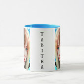 Hübsche Frauen mit blauen Schmetterlingen Personal Tasse (Zentrum)