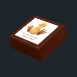 Hübsche Geschenkboxen mit Happy Duck - Benutzerdef<br><div class="desc">Funny Geschenkboxen mit Yellow Duck Playful Wink Happy Lächeln Cartoon Zeichn und Text - Wählen / Fügen Sie Ihren einzigartigen Text / Schriftart / Farbe - Machen Sie Ihre besondere Geschenkboxen - Vergrössern und verschieben oder entfernen und hinzufügen / Bild mit Anpassungstool ! - Zeichn und Design von MIGNED. Sie...</div>