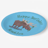 Hübsche glückliche Elche personalisierter Cartoon  Pappteller (Schrägansicht)