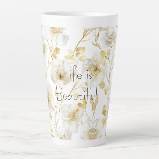 Hübsche Goldweiße Blumen Milchtasse (Vorderseite)