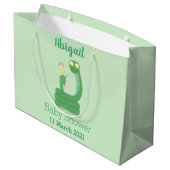 Hübsche grüne Schlange mit Maraca-Cartoon Große Geschenktüte (Rückseite Schrägansicht)
