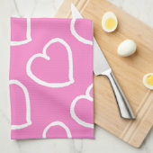 Hübsche handgezeichnete Herzen in weißer Farbe auf Handtuch (Viertel Falte)