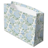 Hübsche Hellblaue Florale Hochzeit Große Geschenktüte (Rückseite Schrägansicht)