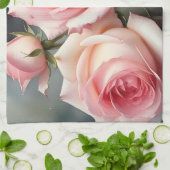 Hübsche hellrosa Rose Aquarellmalerei Geschirrtuch (Gefaltet)