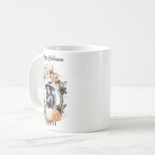 Hübsche Hexe im Halloween-Kranz Kaffeetasse (Vorderseite Links)