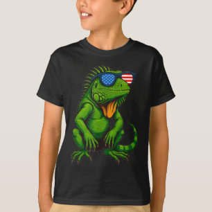 Hübsche Iguana mit Amerika Sungles Kostüm für 4. T-Shirt