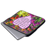 HÜBSCHE ISAIAH 41:10 BLUMENDESIGN LAPTOPSCHUTZHÜLLE (Vorne Knopf)