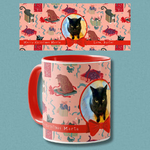 Hübsche Katzen in Weihnachtskästen Personalisierte Tasse