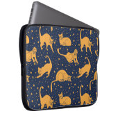 Hübsche Katzen, Sterne, Weltraummuster. Laptopschutzhülle (Vorne Rechts)