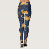 Hübsche Katzen, Sterne, Weltraummuster. Leggings (Rückseite)