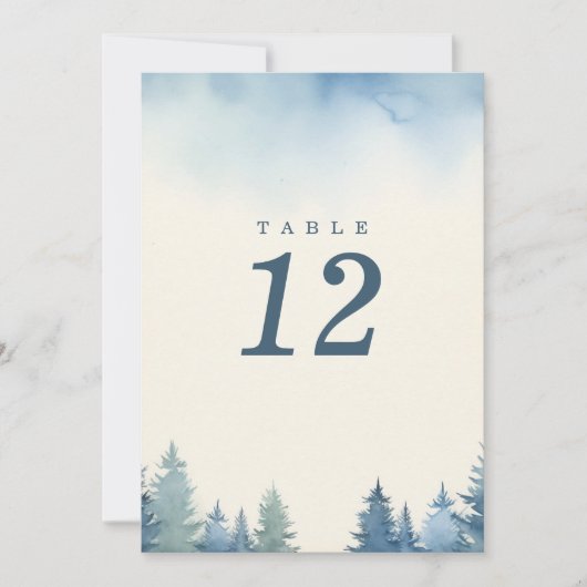 Hübsche Kiefernbäume blaue Tischnummer (Vorderseite)