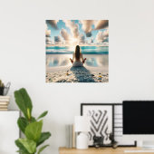 Hübsche Lady Meditation am Strand Poster (Heimbüro)