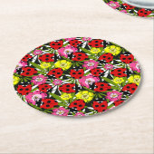Hübsche Ladybug und Blume Muster Niedlich Runder Pappuntersetzer (Angewinkelt)