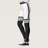 Hübsche Leggings mit Imitaten schwarz über Kniesoc (Links)
