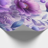 Hübsche lila Blumen Geschenkpapier (Ecke)