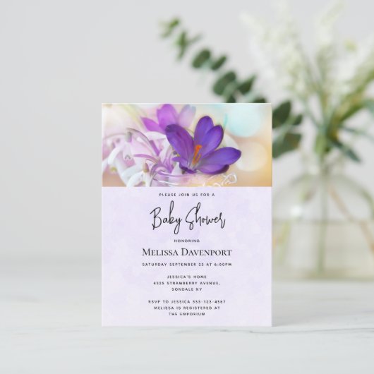 Hübsche Lila Spring Crocus Kinderdusche Einladung Postkarte (Stehend Vorderseite)