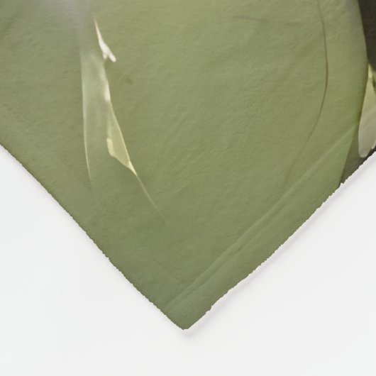 Hübsche lila Stiefmütterchen Aquarellmalerei Fleecedecke (Ecke)