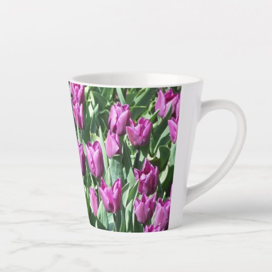 Hübsche Lila Tulissen Milchtasse (Rechts)