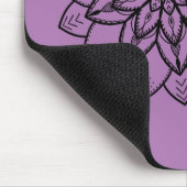 Hübsche Linie Art Mandala auf Lila Mousepad (Ecke)