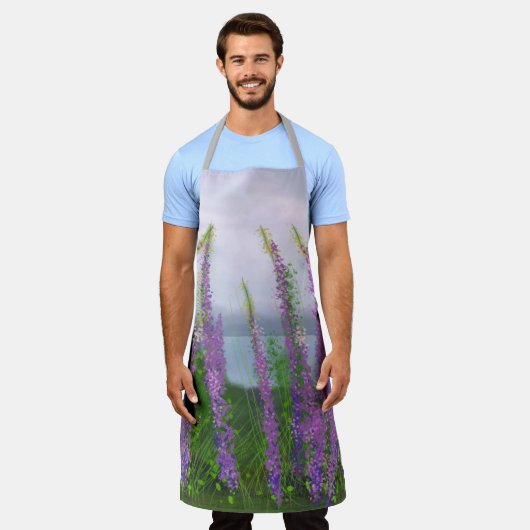 Hübsche Lupine-Blume am See Schürze (Getragen)