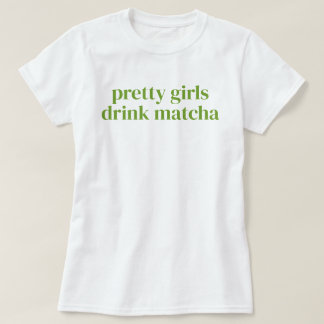 Hübsche Mädchen trinken Matcha Simple Girly T-Shirt