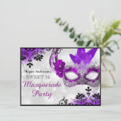 Hübsche Maske & Damaskus Lila Masquerade Sweet 16 Einladung (Stehend Vorderseite)
