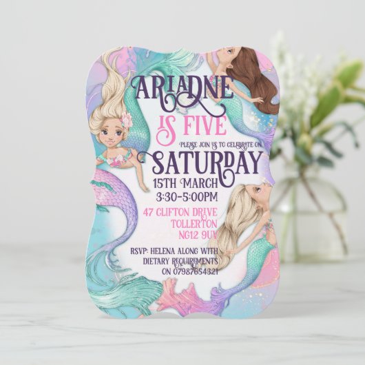 Hübsche Mermaids Einladungen (Stehend Vorderseite)