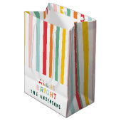 Hübsche moderne minimalistische Weihnachtszeit Mittlere Geschenktüte (Vorderseite Schrägansicht)