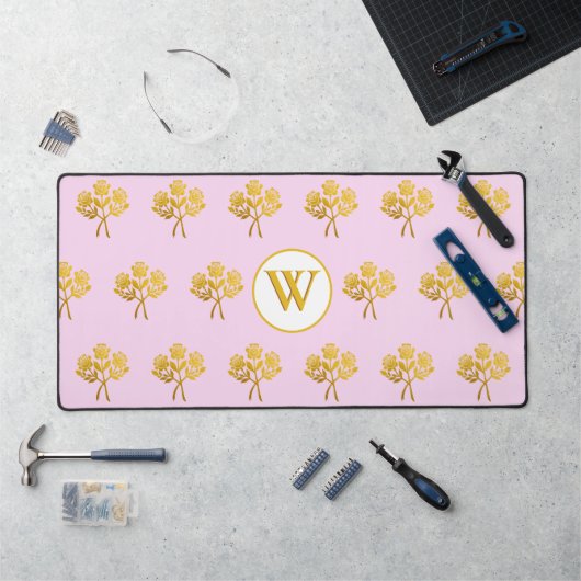 Hübsche monogrammatikalische Rosa Faux Gold Roses  Schreibtischunterlage (Arbeitsplatz)