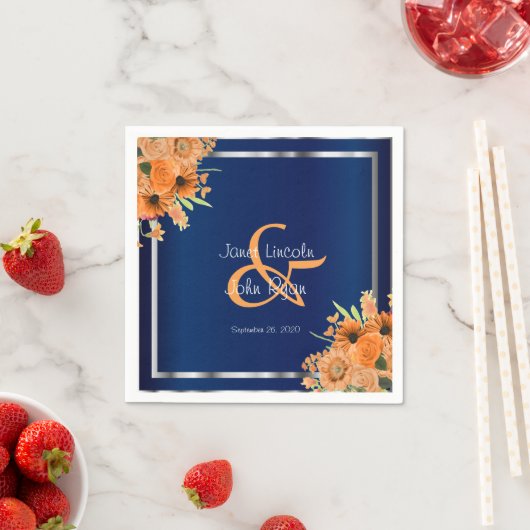 Hübsche orangefarbene Blume für Navy Blue Serviette (Beispiel)