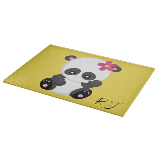 Hübsche Panda auf Gelbhintergrundmonogramm Schneidebrett (Ecke)