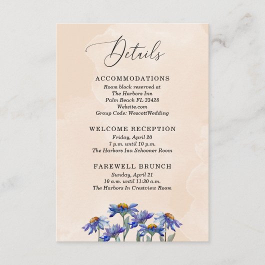 Hübsche Pastel Coral Lila Daisies Hochzeitssendung Begleitkarte (Vorderseite)