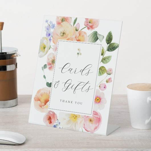 Hübsche Pastell-Blumenkarten und Geschenke Sockelschild (In SItu)
