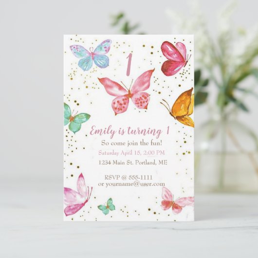 Hübsche Pastellschmetterlinge Geburtstagsparty Einladung (Stehend Vorderseite)