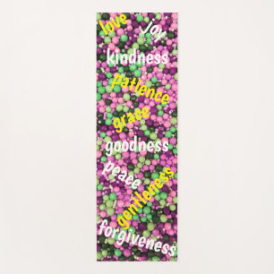 Hübsche Perlen und Virtue Yoga Mat Yogamatte